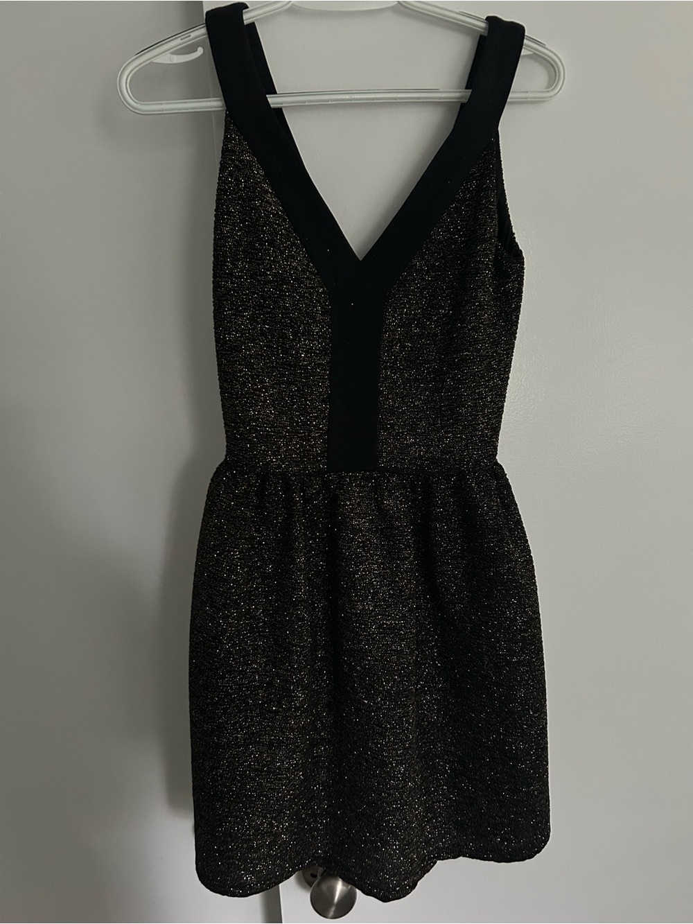 NWT Bloomingdale’s AQUA black gold sparkly dress - size s small